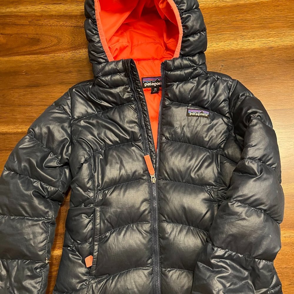 Patagonia Girls XS (5-6) Hi-Loft Down Sweater Hoodie Coat